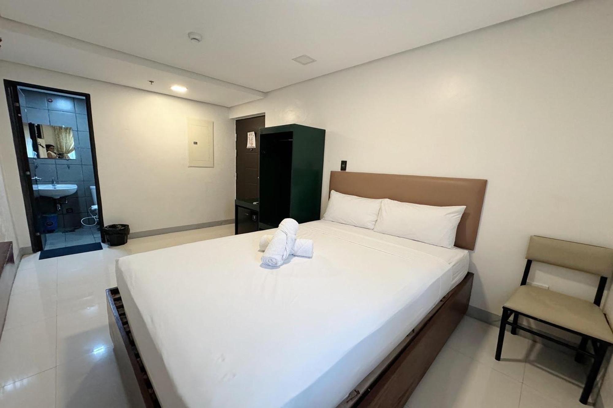 Belltower Csheli Suites Bantay - Виган Экстерьер фото
